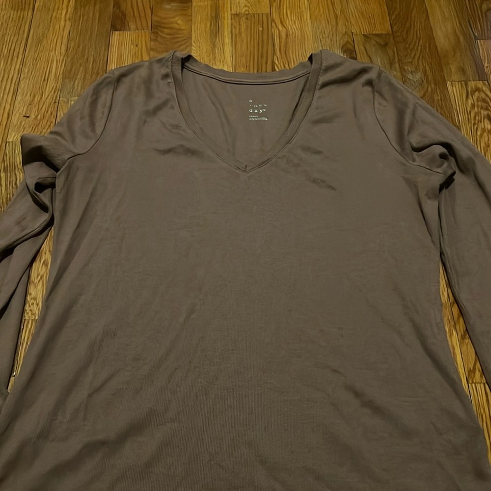 v neck sweater